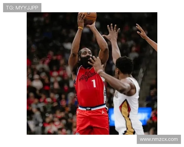 哈登上半场狂砍20分下半场哑火科尔强调对其防守的重要性